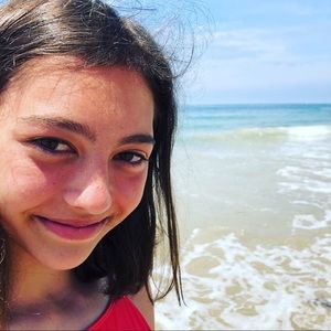 Meet your Posher, Sabrina